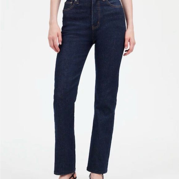 Madewell The '90s Straight Jean - Picture 2 of 7